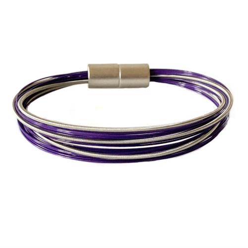 Armband aus Edelstahl u fabigen Draht, lila