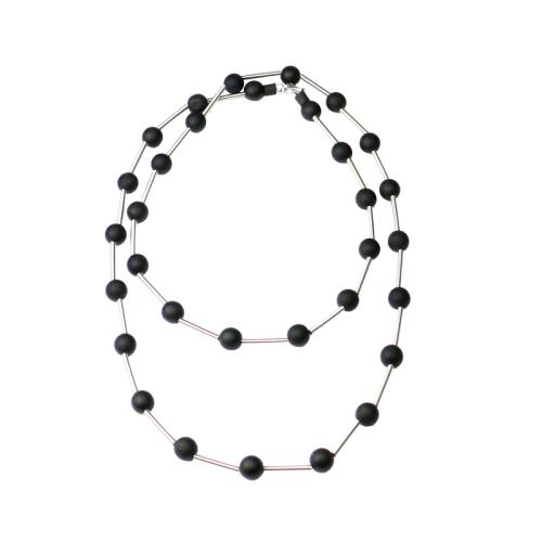 Lange Edelstahlkette mit Muranoglaskugeln, schwarz