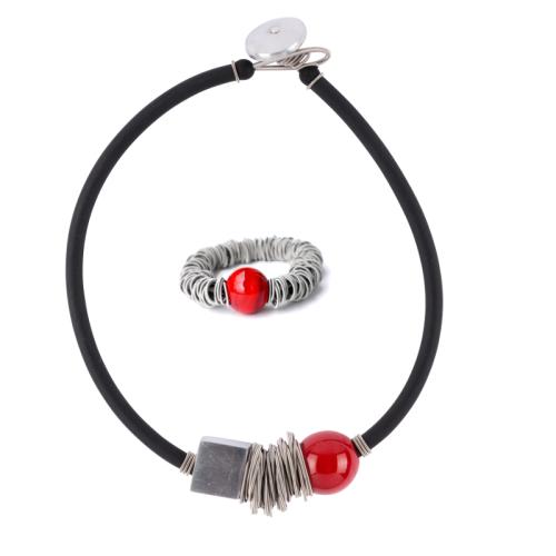 Kette und Armband mit Muranoglaskugel, rot