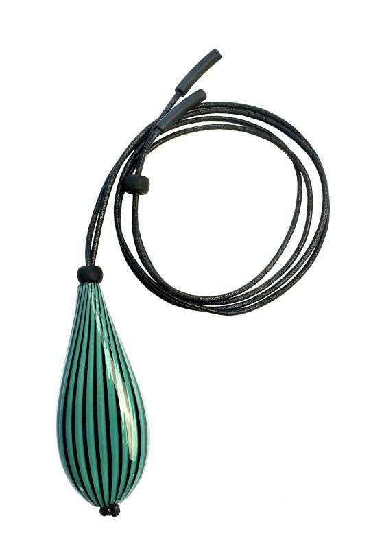Muranoglaskette, grün-schwarz