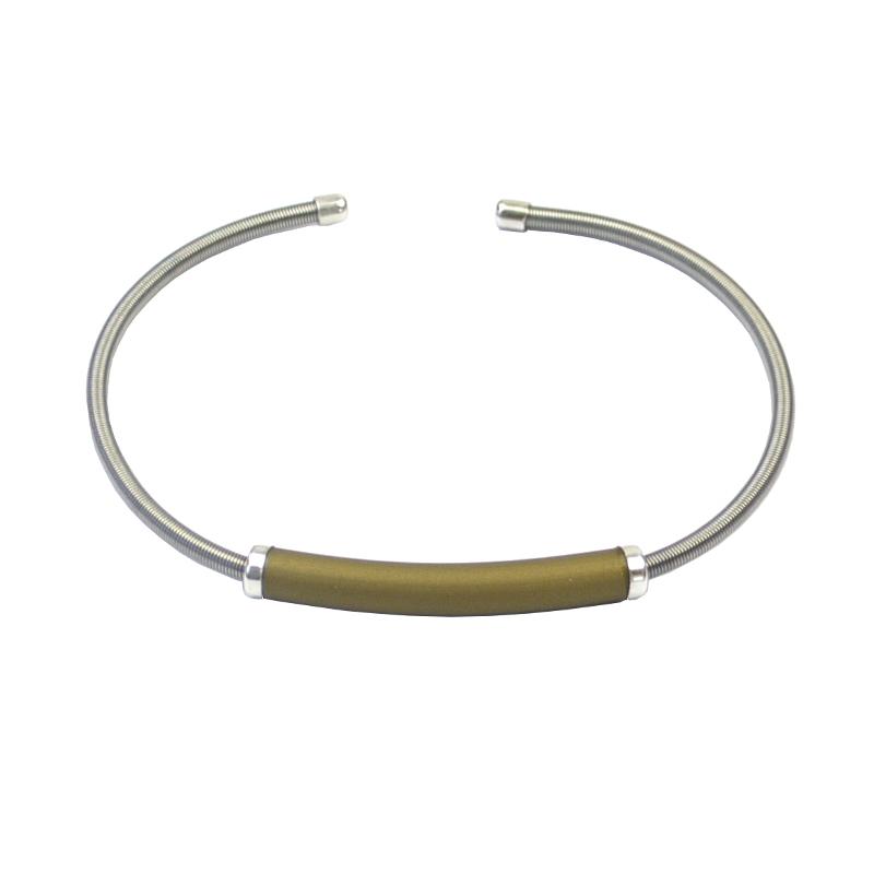 Edelstahlarmreif mit Kautschukröhrchen, khaki