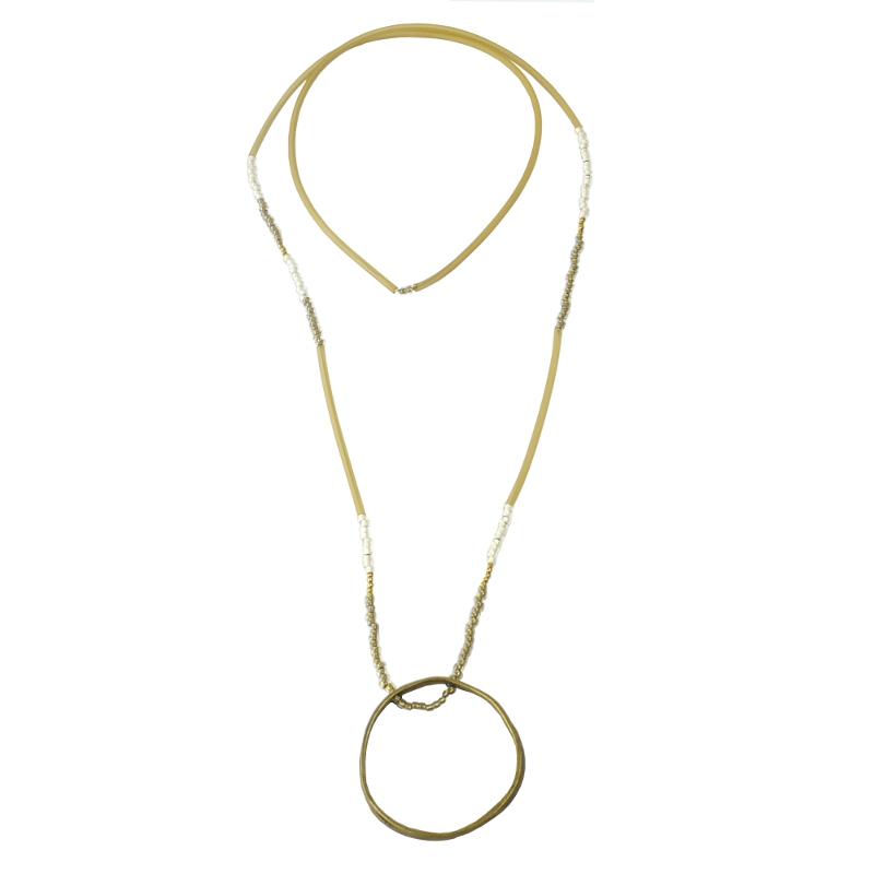 Kautschukperlenkette mit Ring, hellbeige-gelb-gold
